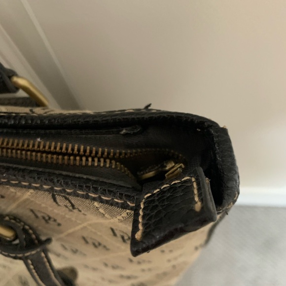 AUTHENTIC VINTAGE DOONEY & BOURKE SIGNATURE MONOGRAM LOGO HANDBAG TOTE - Picture 6 of 16